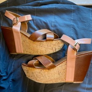 Chinese laundry early 2000s wedges z-gracious